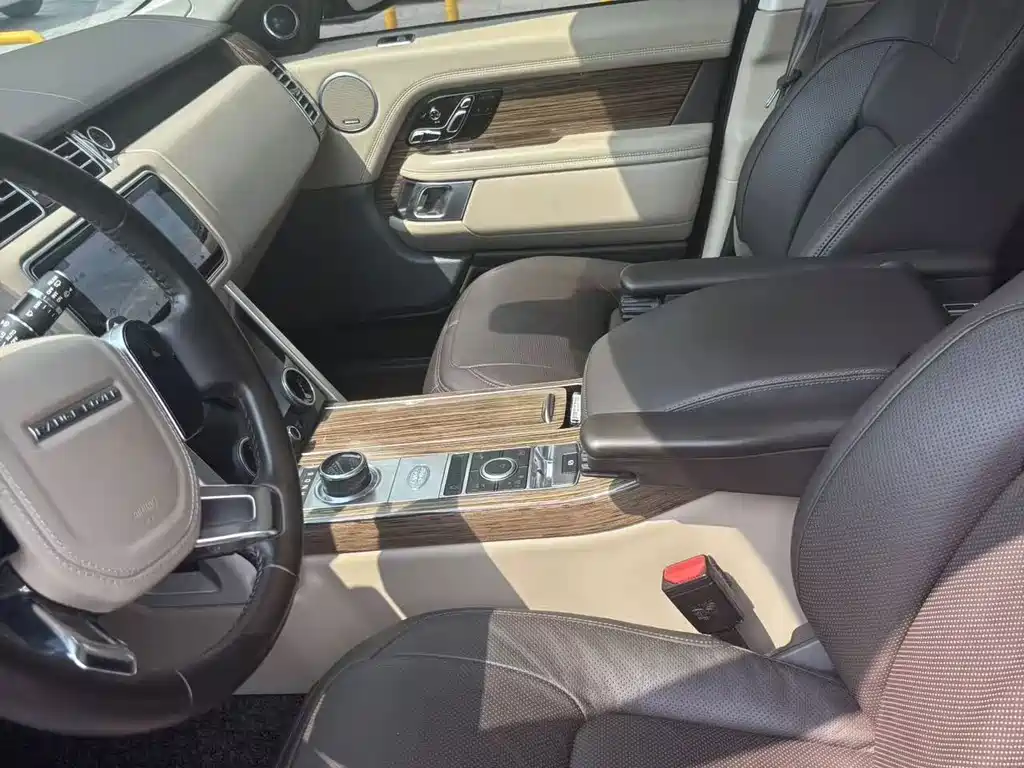 Land Rover Range Rover — миниатюра 4