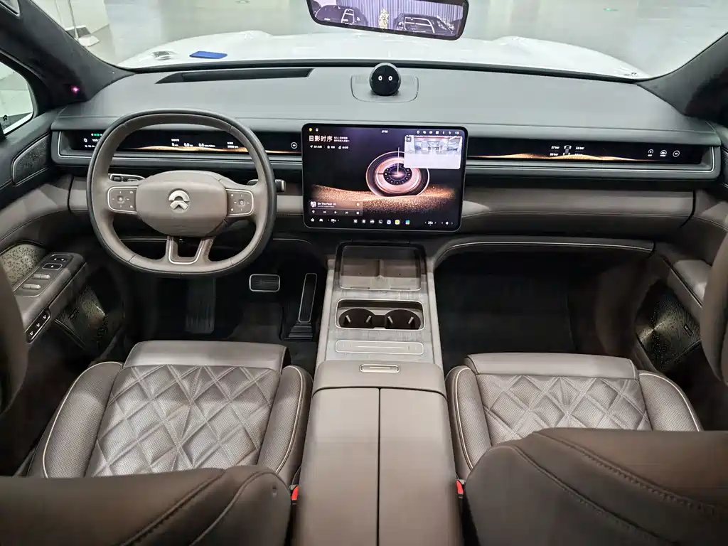 NIO ES8 — миниатюра 13