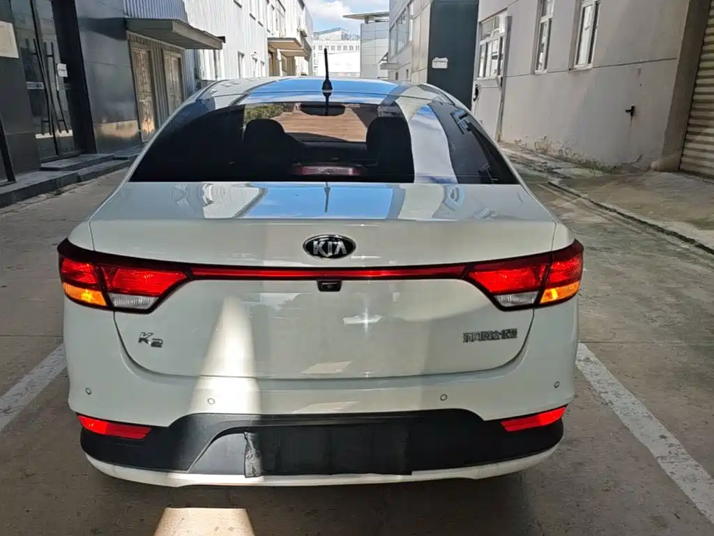 Kia K2 — миниатюра 6