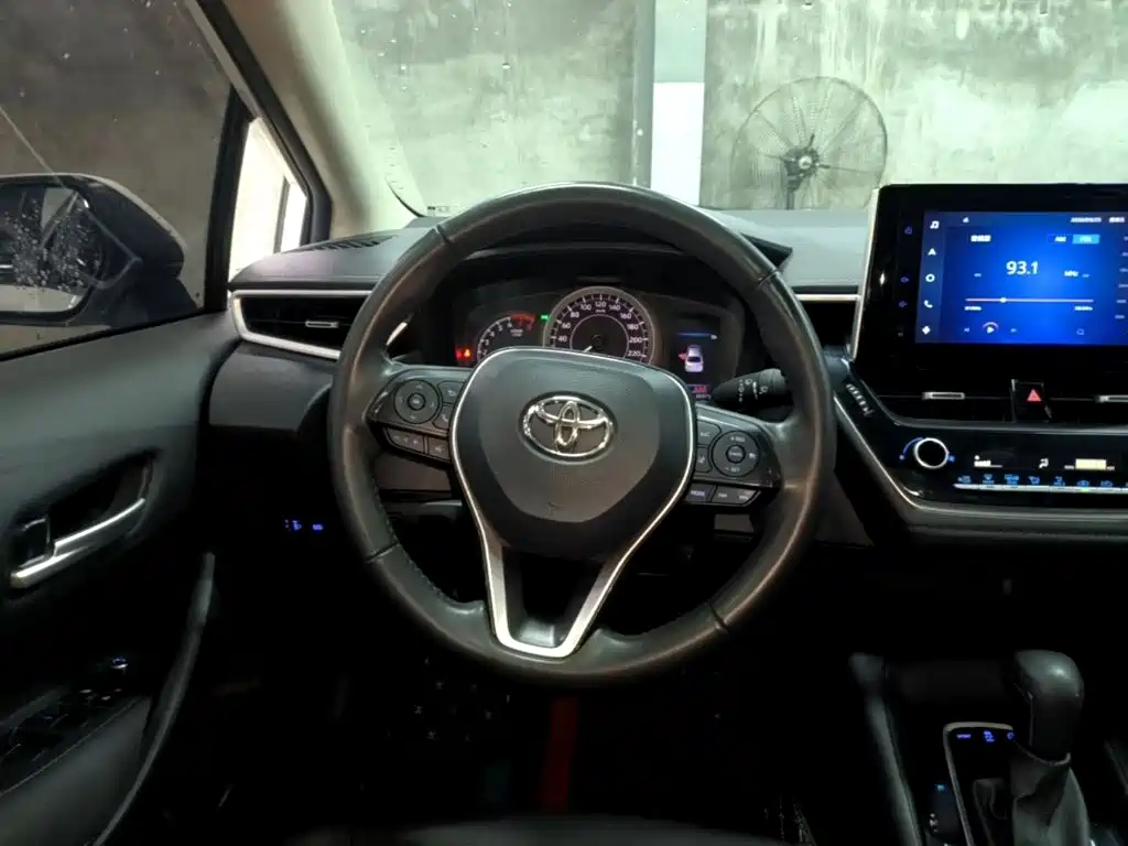 Toyota Corolla — миниатюра 11