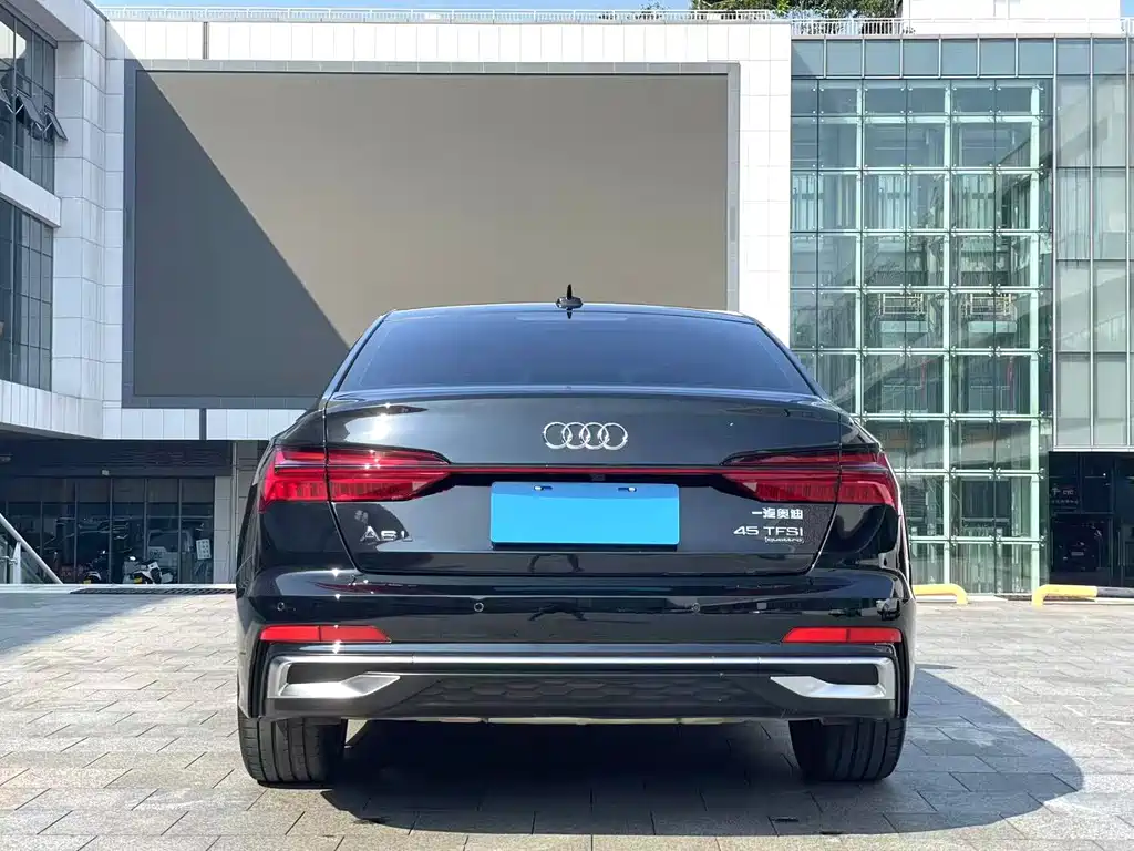 Audi A6L — миниатюра 8
