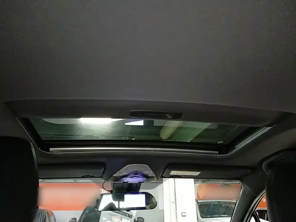 Toyota C-HR — миниатюра 18