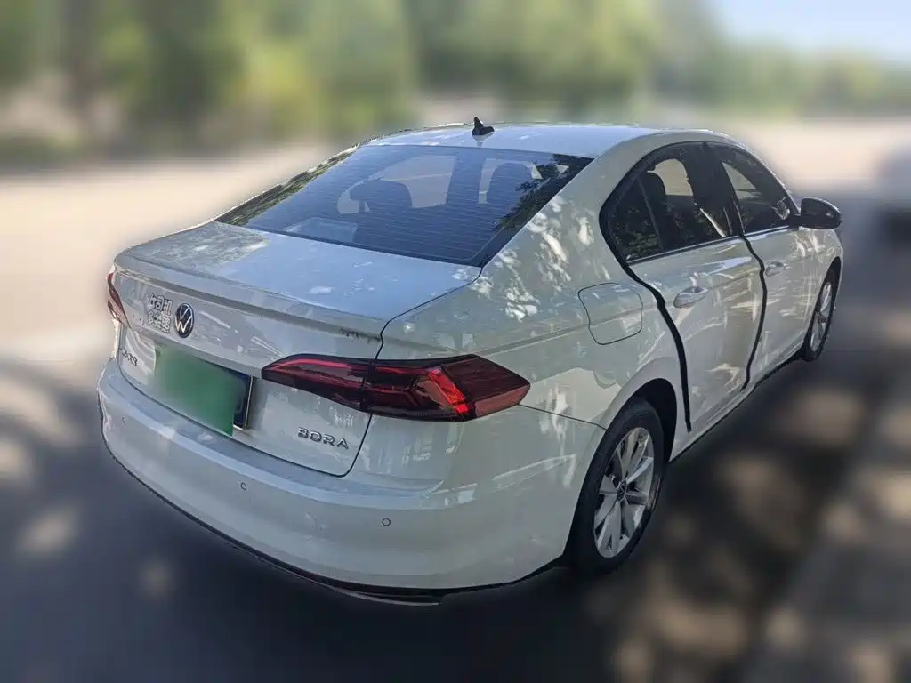Volkswagen Bora — миниатюра 4