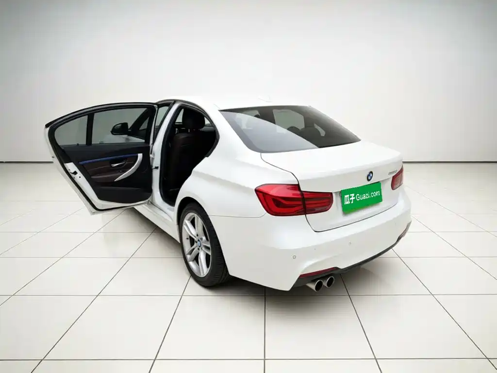 BMW 3 Series — миниатюра 4