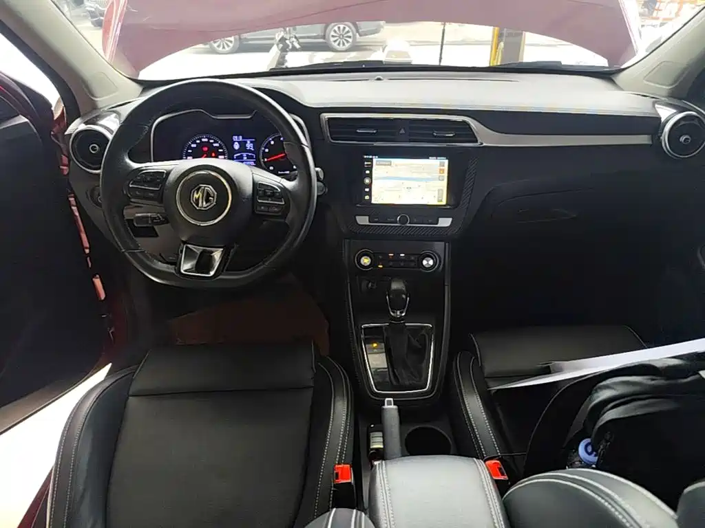 MG ZS — миниатюра 10