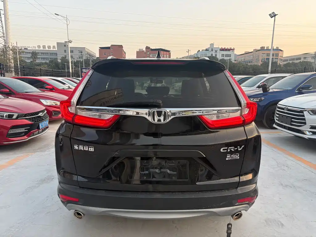 HONDA CR V