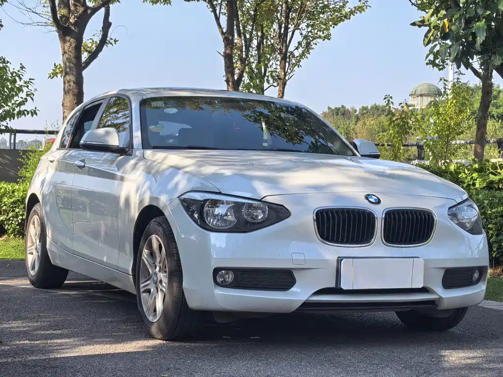 BMW 1 Series (Import) — миниатюра 3