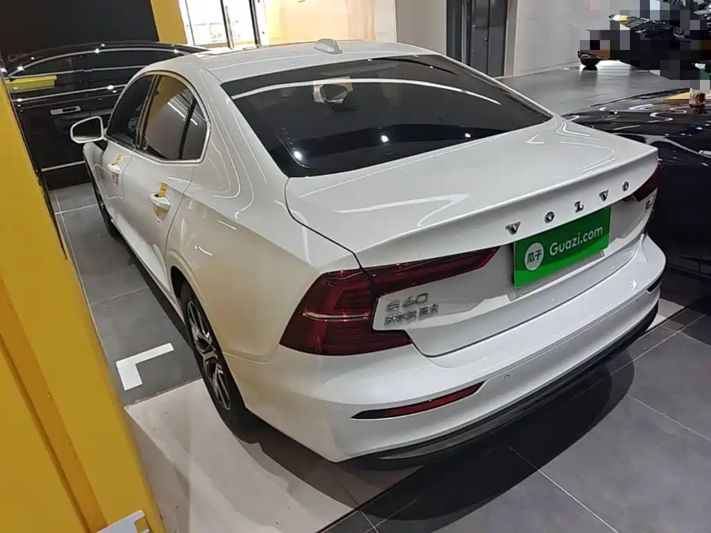 Volvo S60 — миниатюра 5