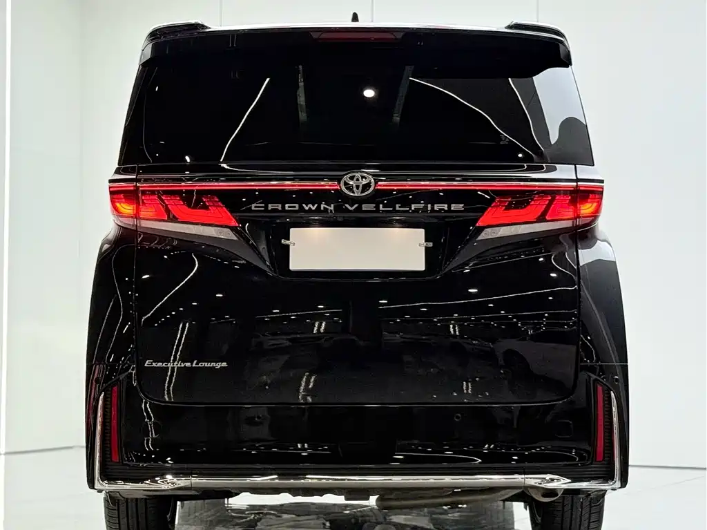 Toyota Vellfire — миниатюра 17