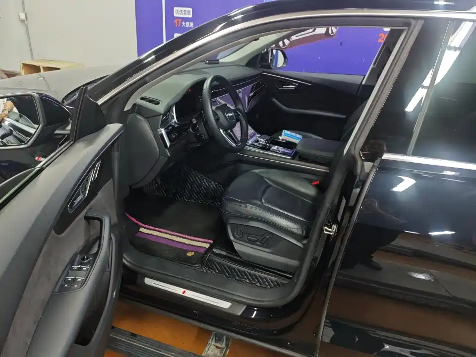 Audi Q8 — миниатюра 5