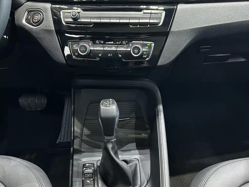 BMW X1 — миниатюра 22