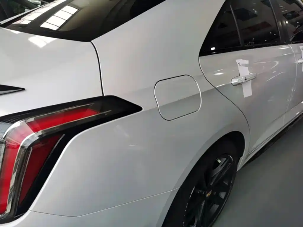 Cadillac CT4 — миниатюра 7