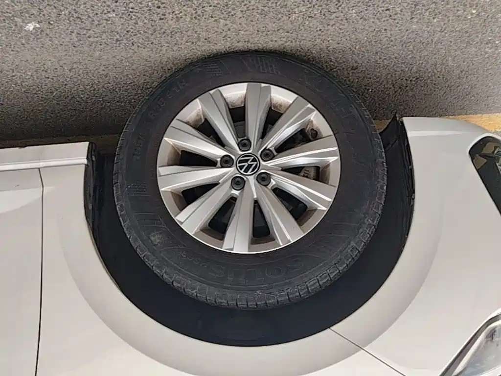 Volkswagen Lavida — миниатюра 23