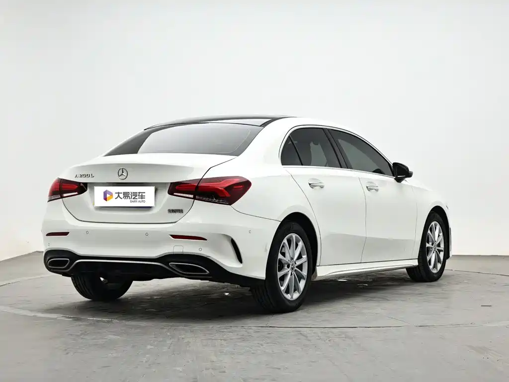 Mercedes-Benz A-Class — миниатюра 3