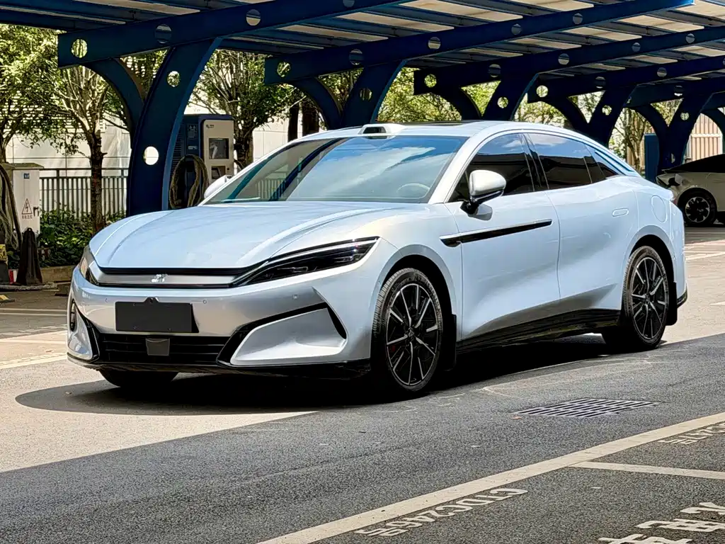 BYD Han L