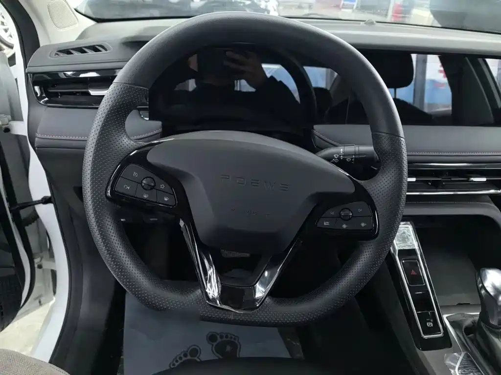 Roewe i5 2023 1.5L CVT Luxury