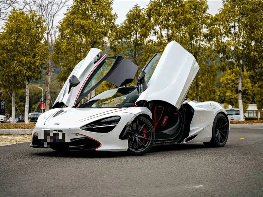 MCLAREN 720S