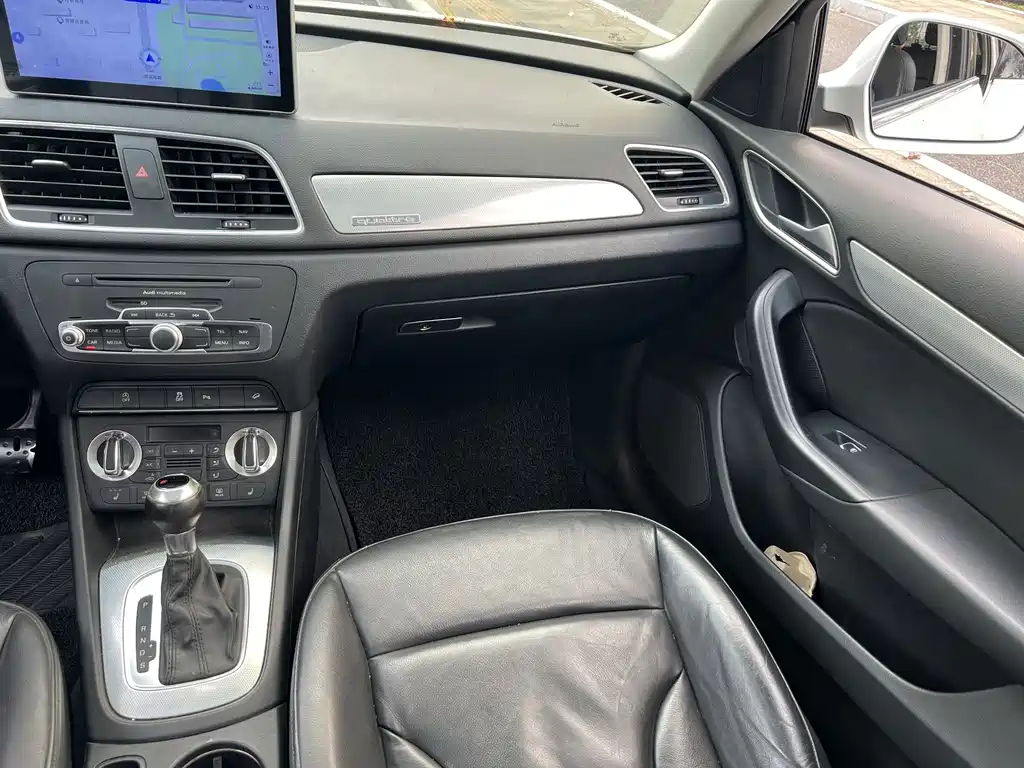 Audi Q3 — миниатюра 13