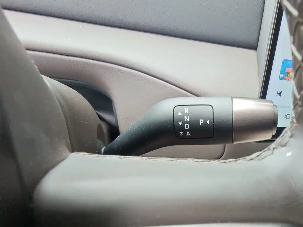 Li Auto Li MEGA — миниатюра 15