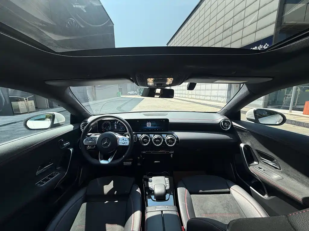 Mercedes-Benz CLA (Import) — миниатюра 5