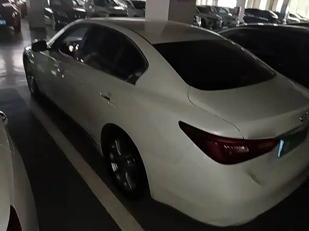Infiniti Q50L — миниатюра 5