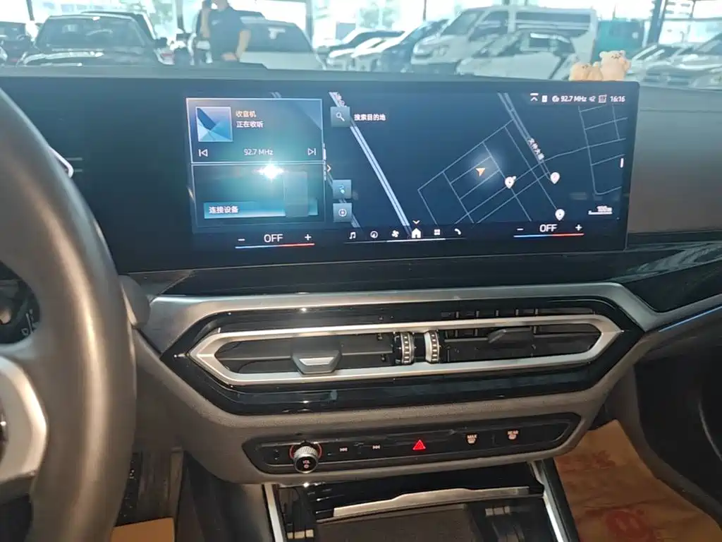 BMW i3 — миниатюра 13