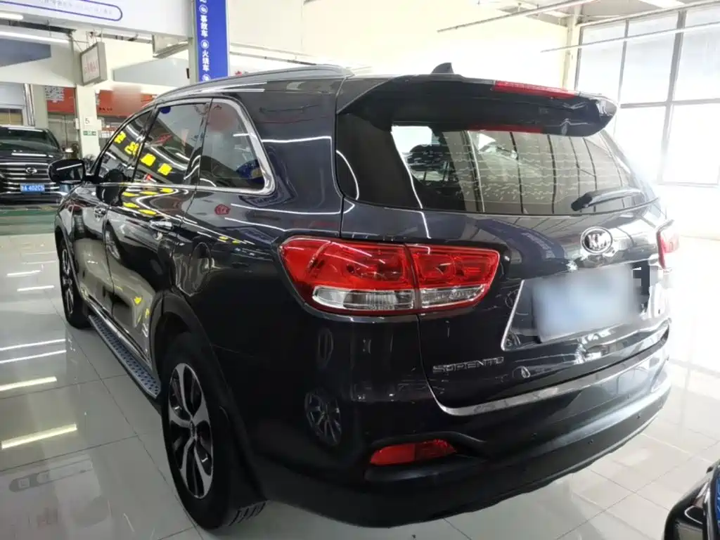 Kia Sorento — миниатюра 5