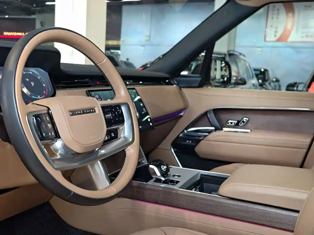 Land Rover Range Rover — миниатюра 37