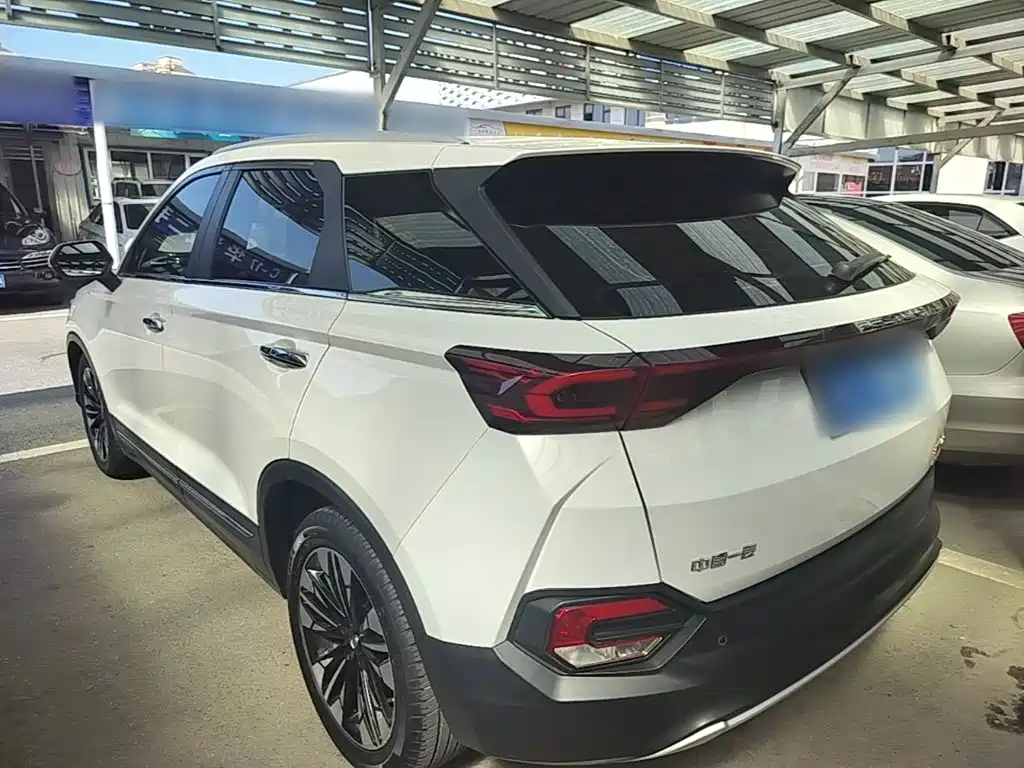 Bestune T77 — миниатюра 5
