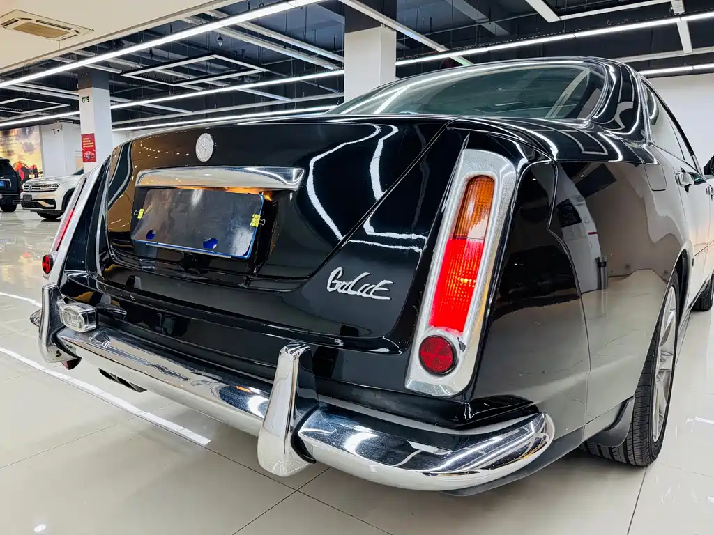 Mitsuoka Jia Lu — миниатюра 20