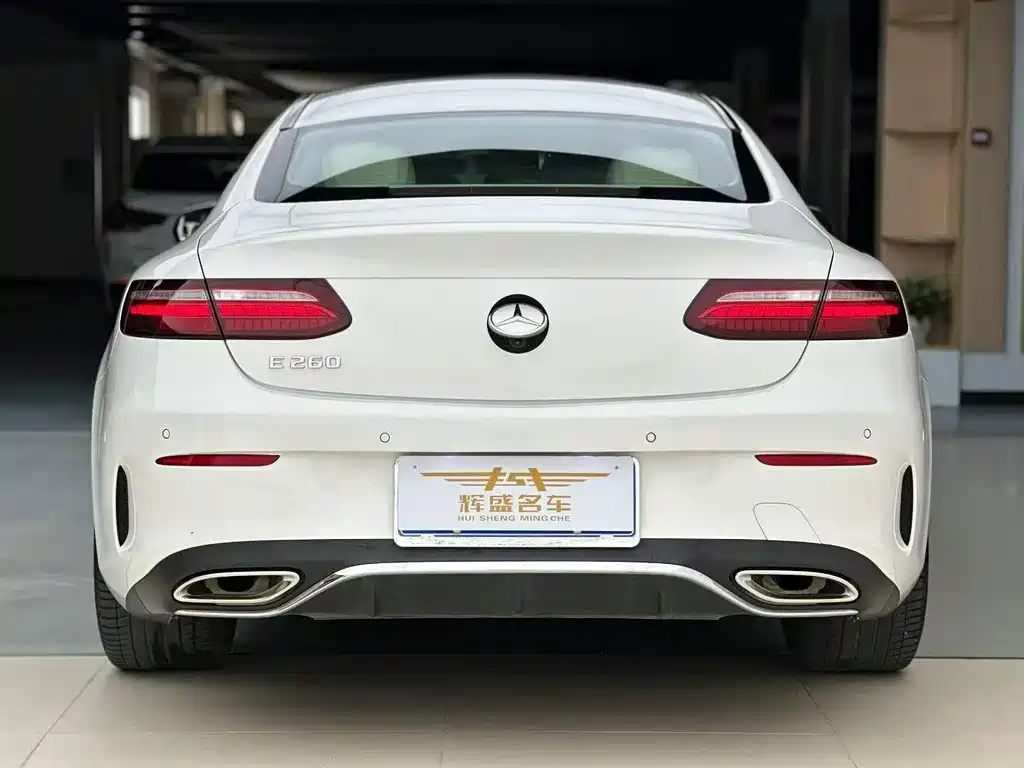 Mercedes-Benz E-Class (Import) — миниатюра 8
