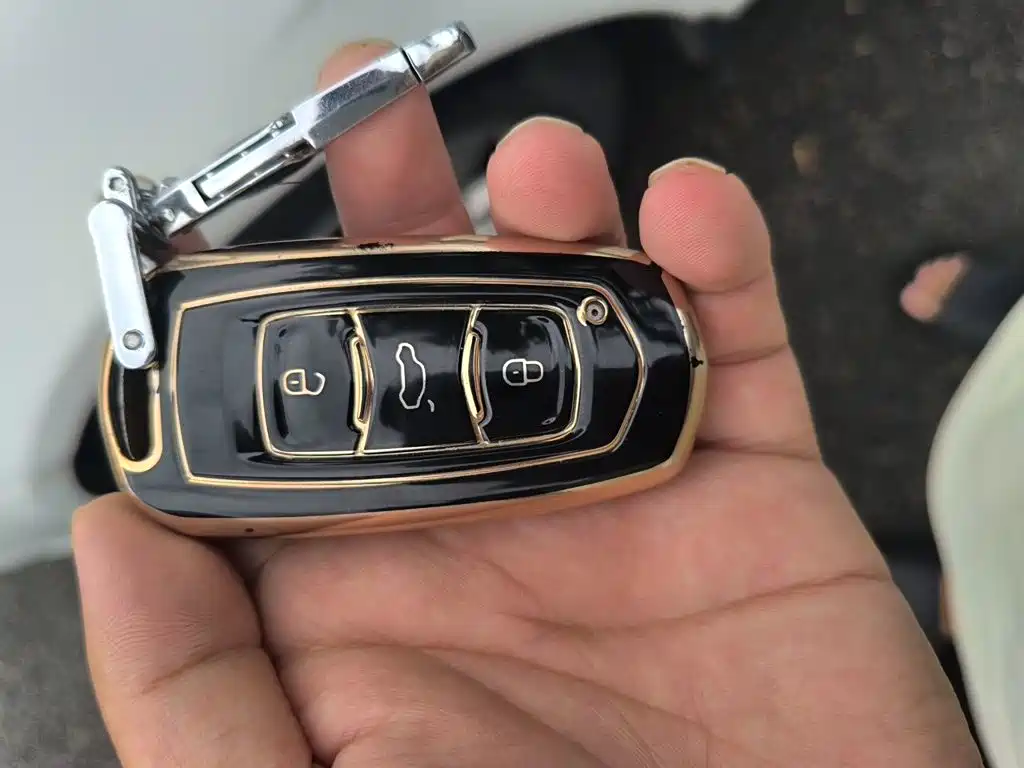 Geely Emgrand — миниатюра 9