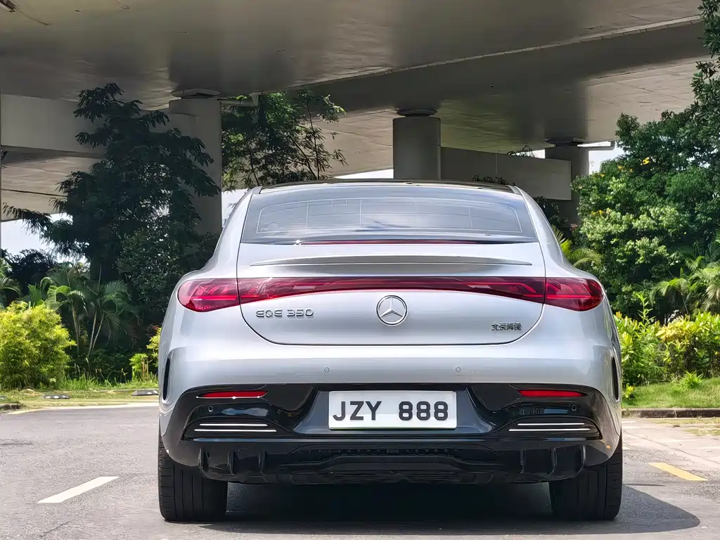 Mercedes-Benz EQE — миниатюра 6
