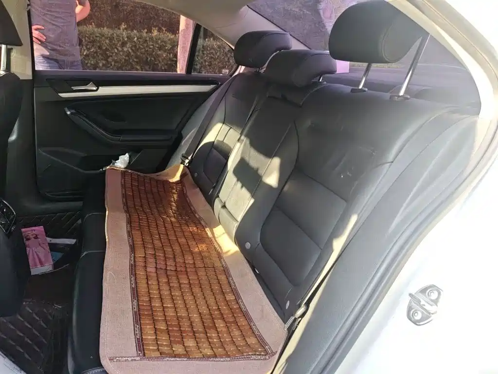 Volkswagen Sagitar — миниатюра 13
