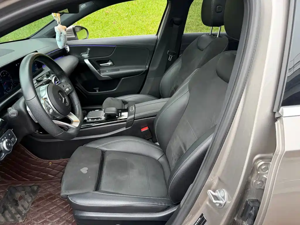 Mercedes-Benz A-Class — миниатюра 8