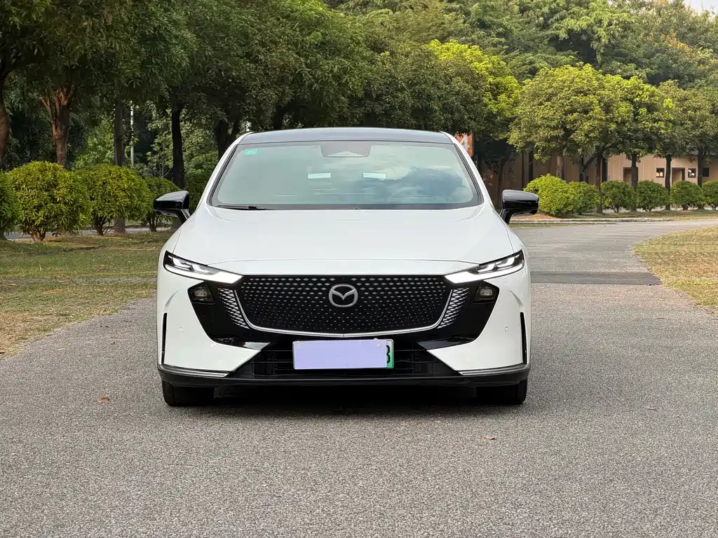 Mazda EZ-6 — миниатюра 2