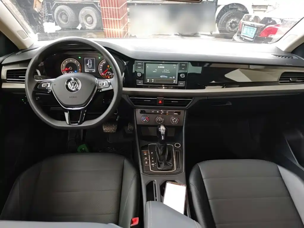Volkswagen Lavida — миниатюра 10
