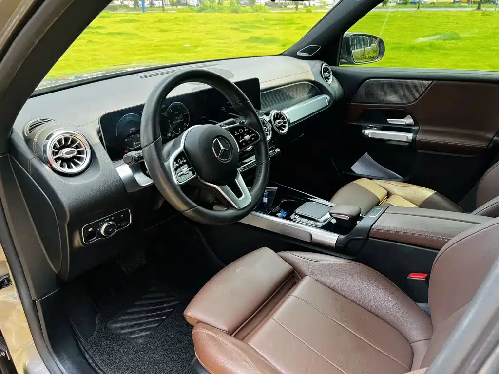 Mercedes-Benz GLB — миниатюра 4