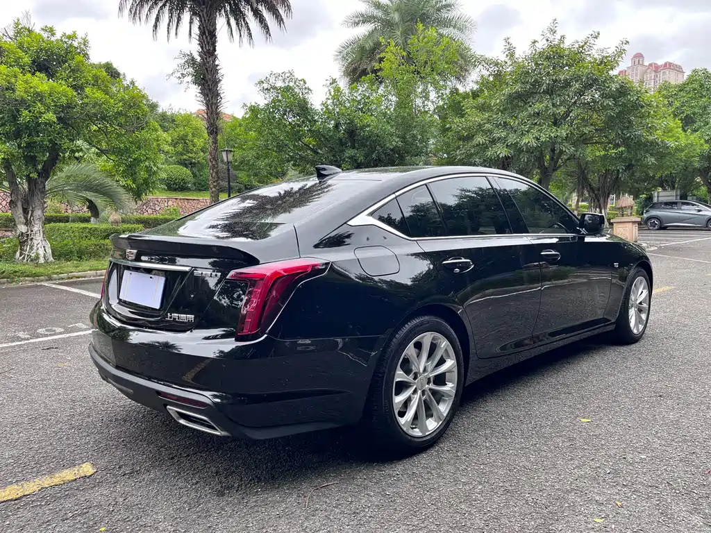 Cadillac CT5 — миниатюра 4