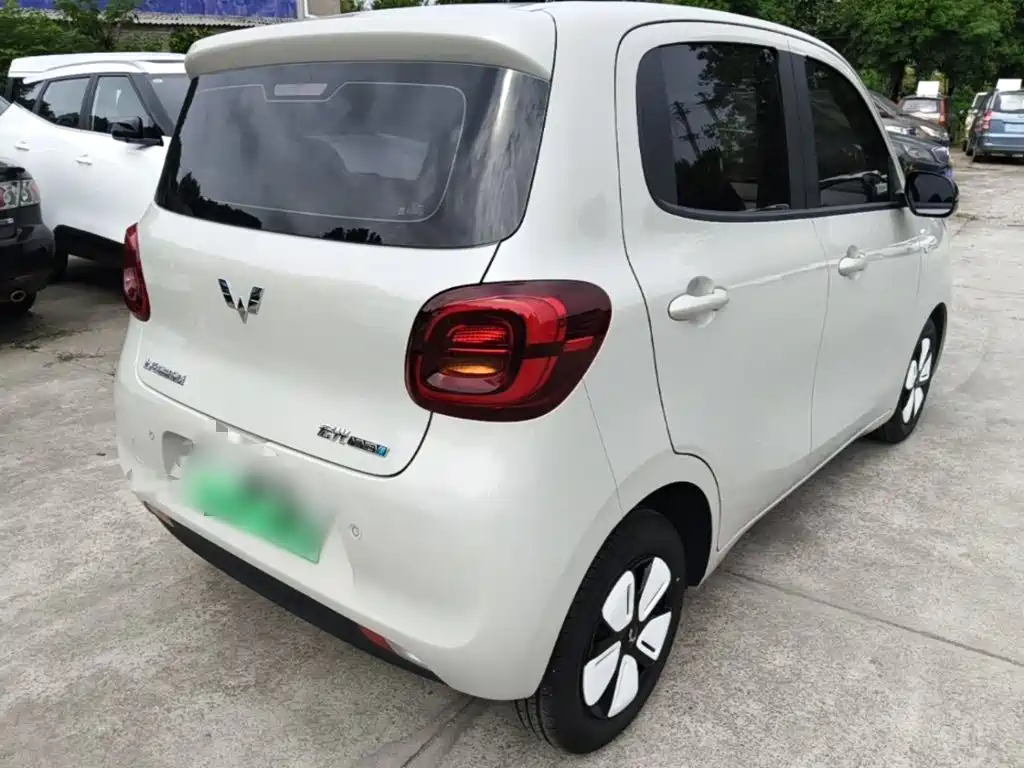 Wuling MINIEV — миниатюра 7