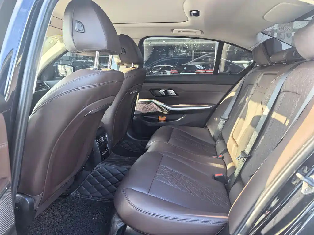 BMW i3 — миниатюра 11