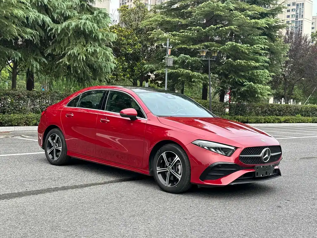 MERCEDES-BENZ A CLASS