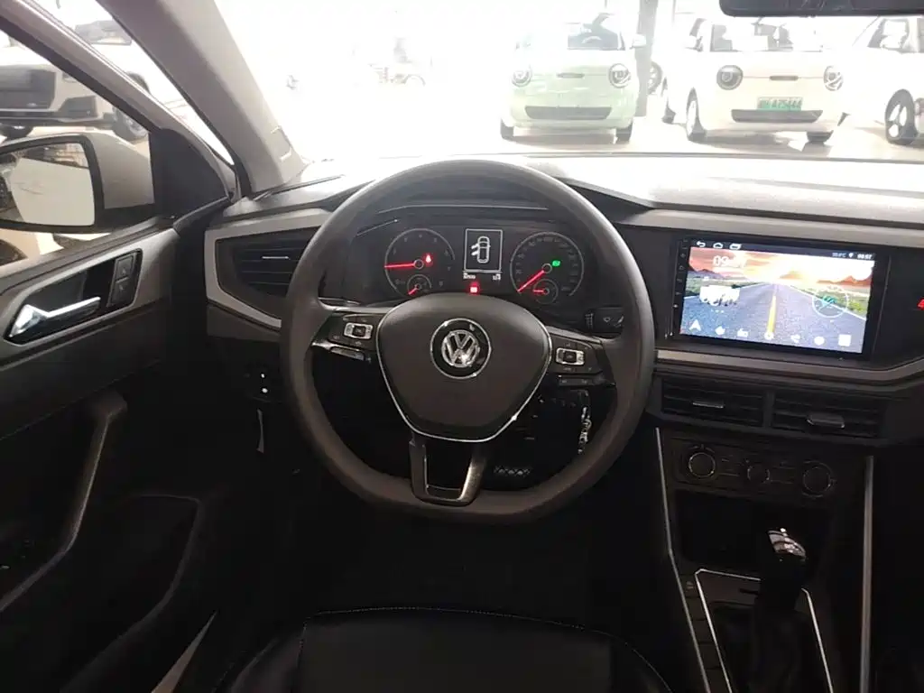 Volkswagen Polo — миниатюра 11