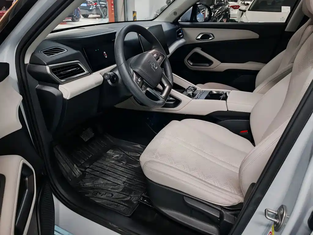 BYD Yuan UP — миниатюра 9