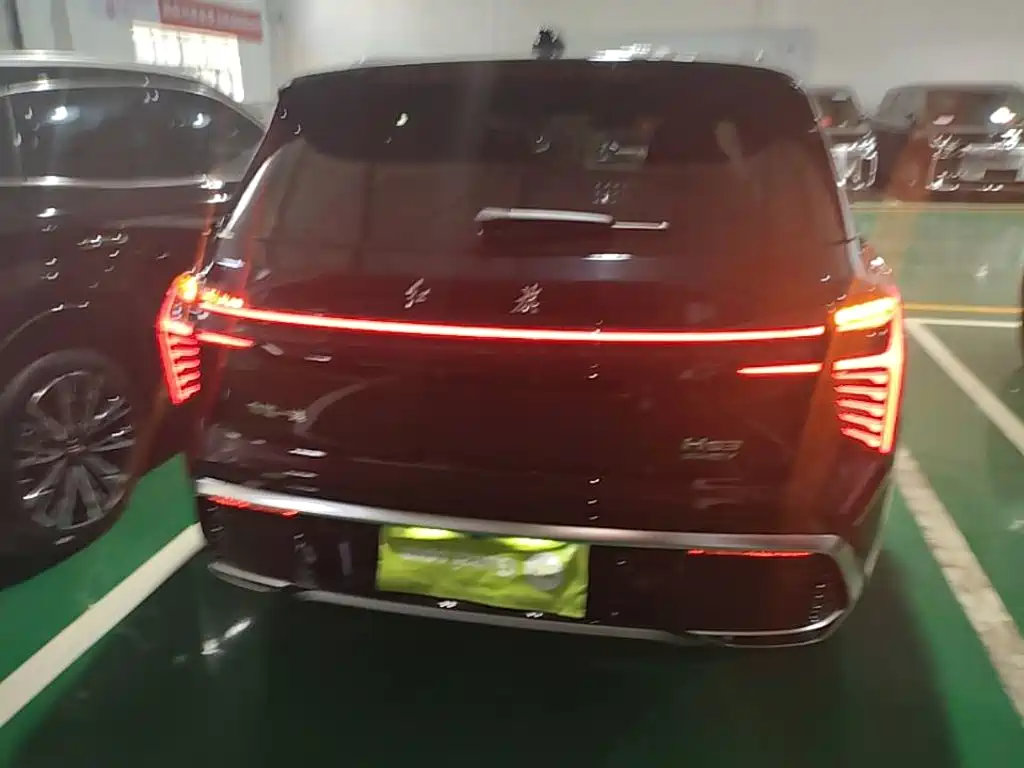 Hongqi HS3 PHEV 2024 115km