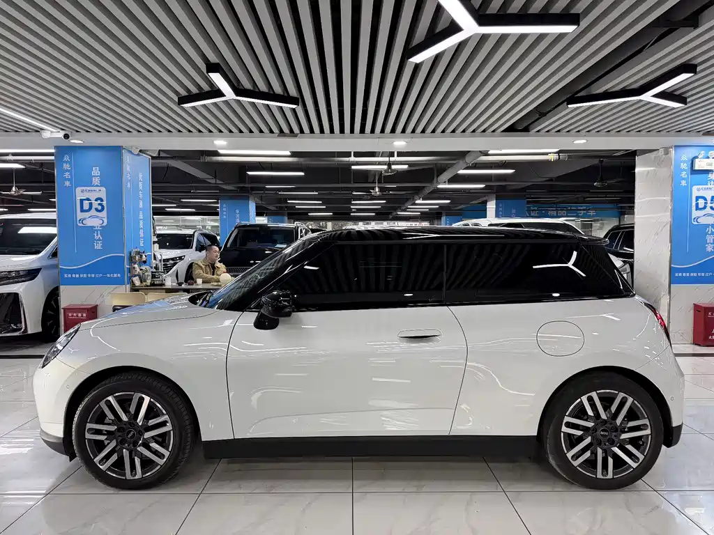 MINI ELECTRIC  COOPER