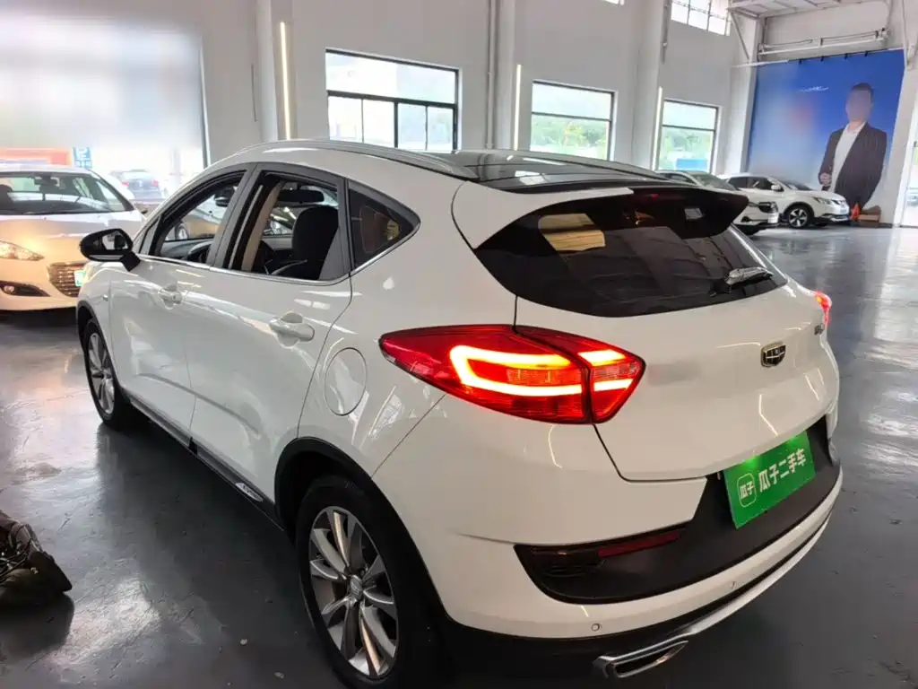 Geely Emgrand GS — миниатюра 5