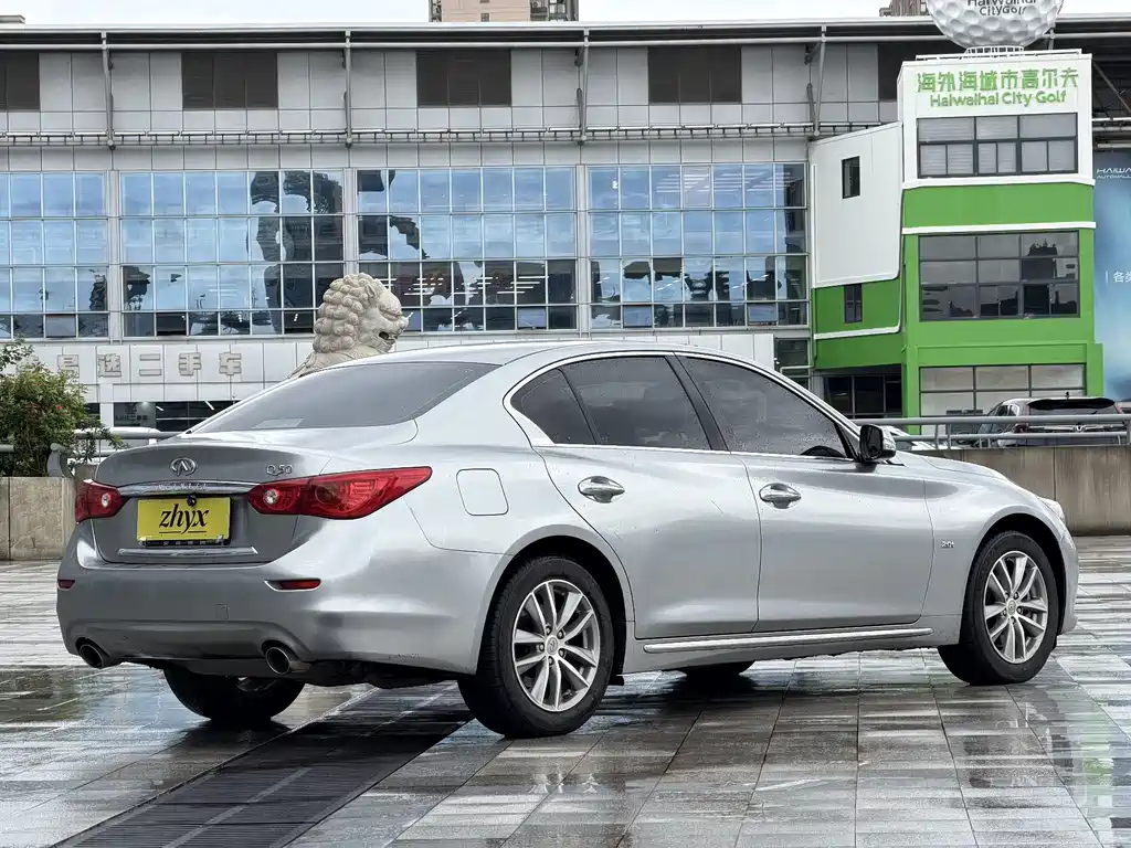 Infiniti Q50L — миниатюра 4