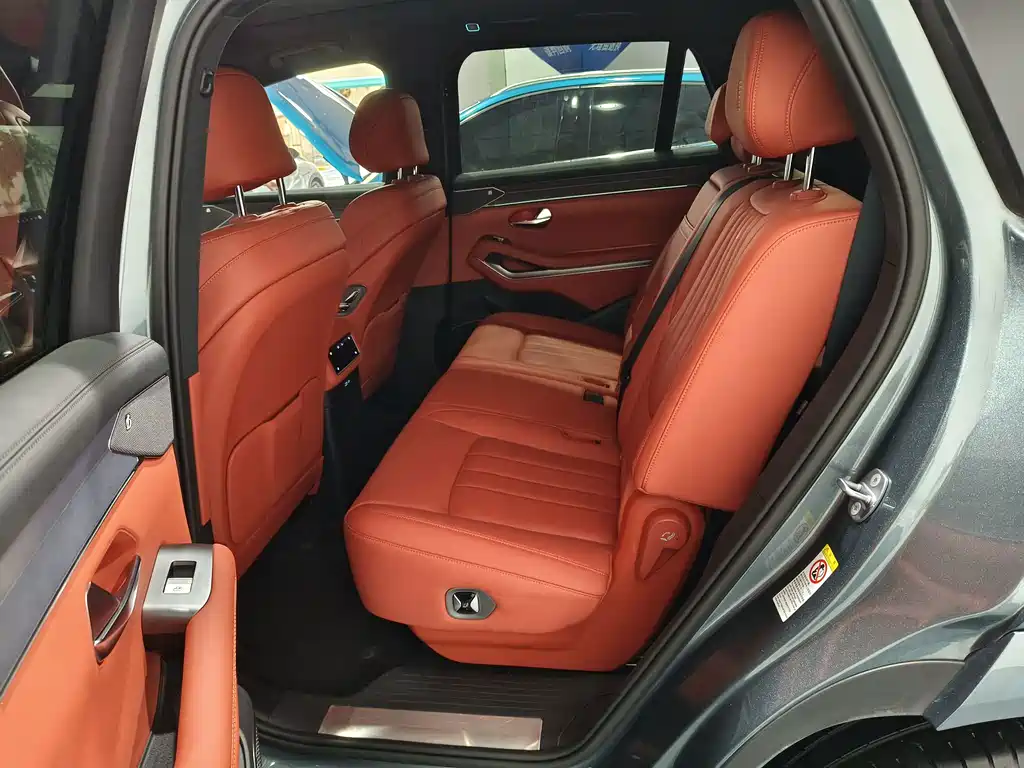 BYD Tang L — миниатюра 14