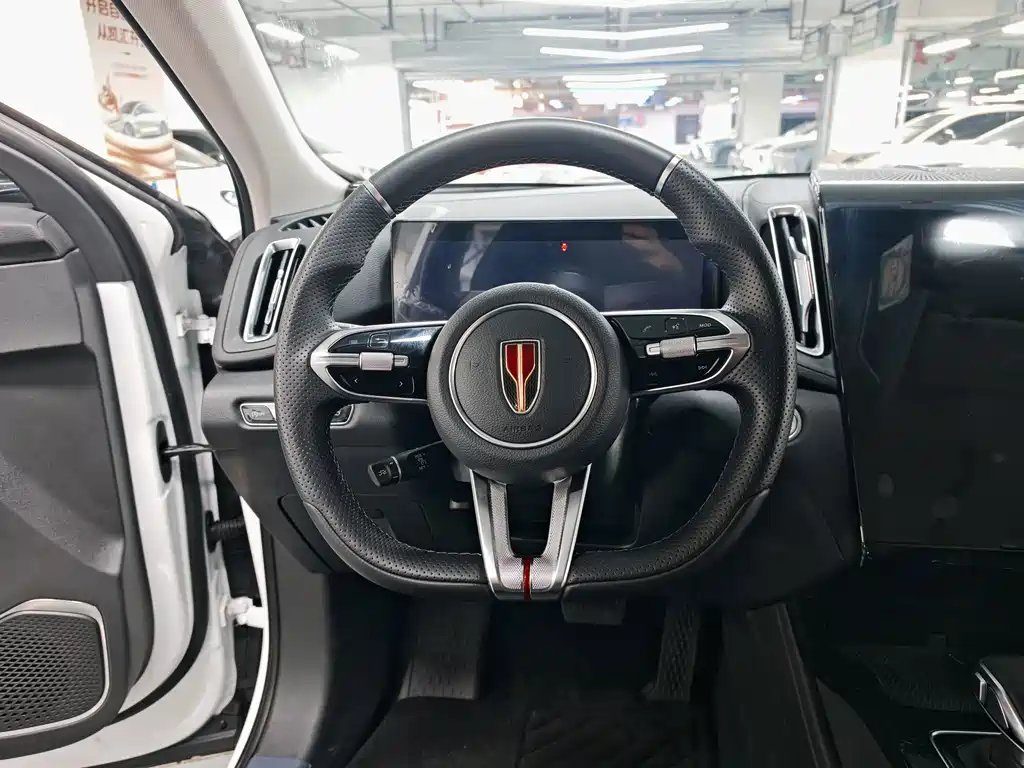 Hongqi Hongqi HS3 — миниатюра 12